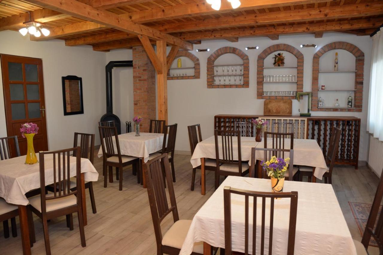 Vila Anna Sovata Luaran gambar