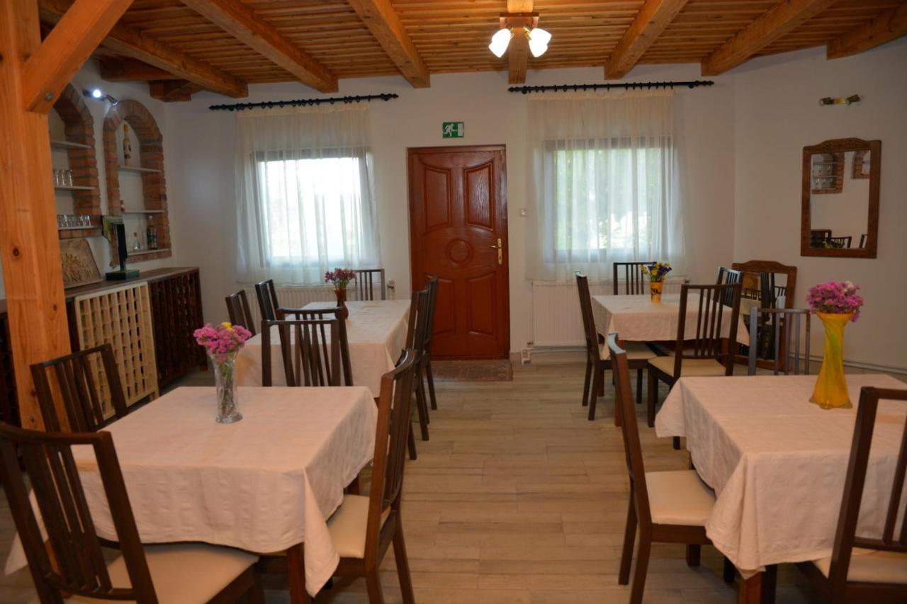 Vila Anna Sovata Luaran gambar